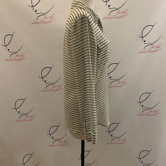 Old Navy. Size SP. Long Sleeve, Button Down, Sheer Shirt. Button Cuffs. B22 - Picture 4 of 7